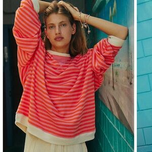 Classic striped oversized crewneck